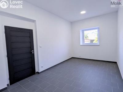 Pronájem bytu 3+KK Dubí, Sportovní č. 21