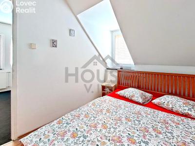 Prodej vícegeneračního domu Hýskov, Prostřední 73 č. 32