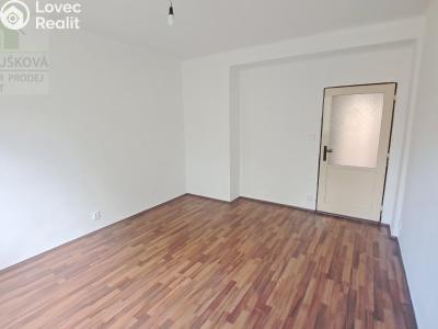 Аренда квартиры 3+1 Ostrava, Alšovo náměstí č. 10