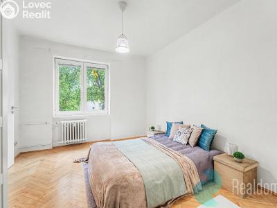 Продаж квартири 3+1 Praha, Dvouletky č. 7