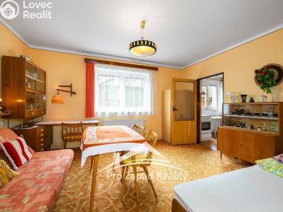 Продаж сімейного будинку Chlumčany, Komenského č. 13