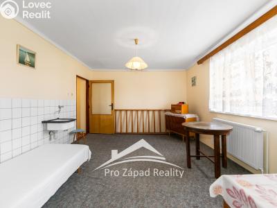 Продаж сімейного будинку Chlumčany, Komenského č. 26