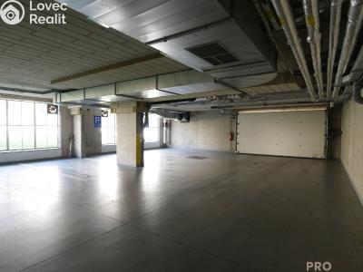 Sale garage Hradec Králové, Kubelíkova č. 4