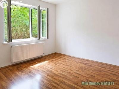 Pronájem bytu 1+KK Praha, V Holešovičkách č. 1