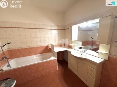 Аренда квартиры 2+KK Praha 9, Pod pekárnami č. 10