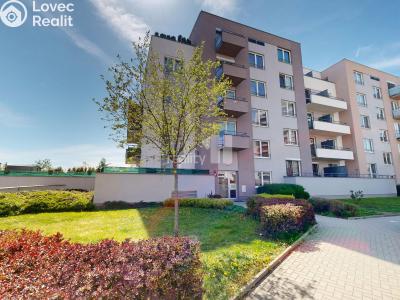 Продаж квартири 3+KK Praha 18, Kadečkové č. 1