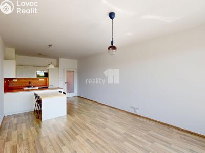 Продаж квартири 3+KK Praha 18, Kadečkové č. 2