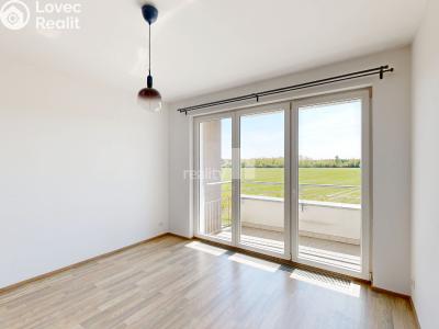 Продаж квартири 3+KK Praha 18, Kadečkové č. 8