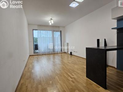 Аренда квартиры 3+KK Praha 14, Slévačská č. 1