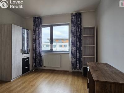 Аренда квартиры 3+KK Praha 14, Slévačská č. 6