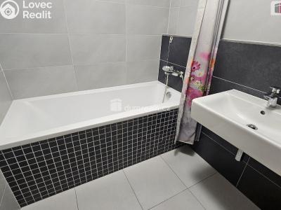 Аренда квартиры 3+KK Praha 14, Slévačská č. 10