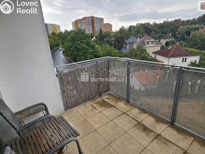 Аренда квартиры 3+KK Praha 14, Slévačská č. 12
