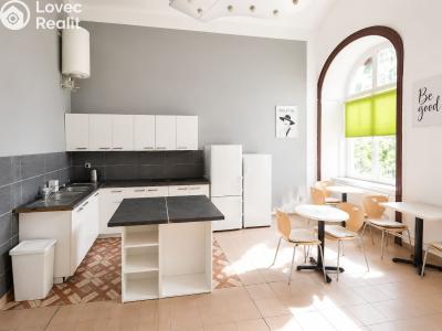 Rent hotel Praha, Seifertova č. 12