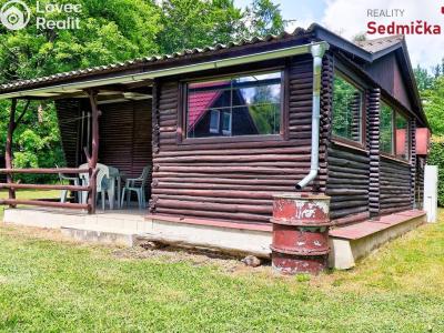 Sale hut Račín č. 8
