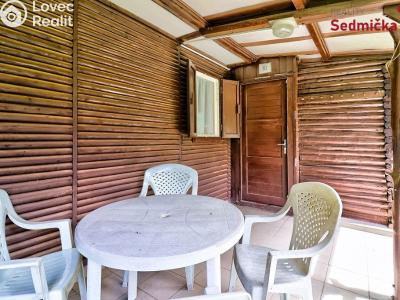 Sale hut Račín č. 13