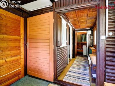 Sale hut Račín č. 25
