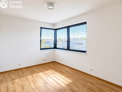 Pronájem rodinného domu Praha 5, Karáskova č. 12