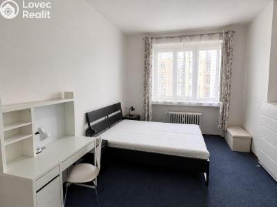 Аренда квартиры 1+1 Praha, Lucemburská č. 18
