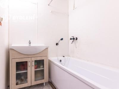 Prodej bytu 2+1 Osek, Hrdlovská 645 č. 17