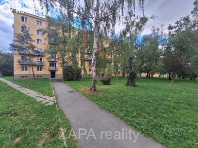 Rent apartment 2+1 Praha, Poděbradská č. 12