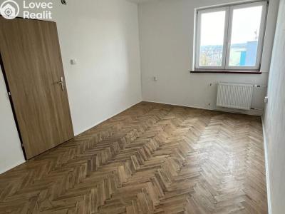 Продаж квартири 3+KK Havlíčkův Brod, Sídliště Pražská č. 11