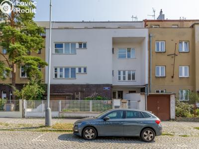 Продажа нестандартной квартиры Praha, U Šalamounky č. 24