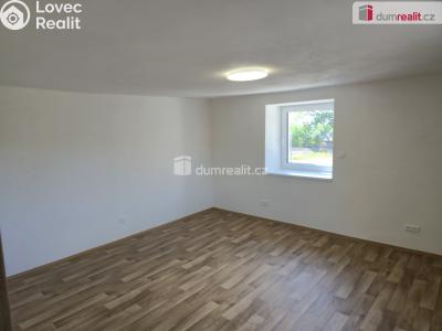 Rent apartment 3+1 Všejany, Zavadilská č. 6