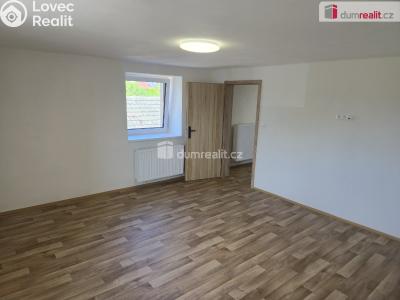 Rent apartment 3+1 Všejany, Zavadilská č. 8