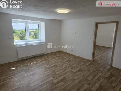 Rent apartment 3+1 Všejany, Zavadilská č. 10
