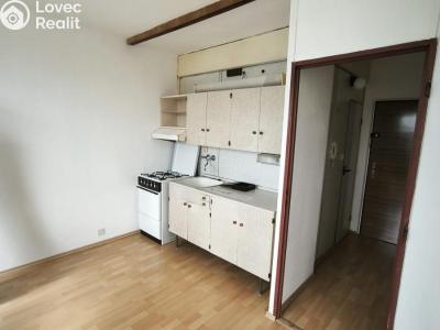 Аренда квартиры 1+1 Chomutov, Jirkovská 5022 č. 1