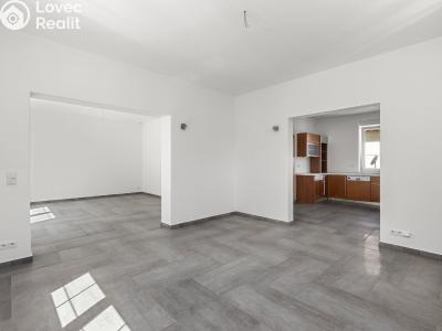 Prodej rodinného domu Pardubice, Bokova 275 č. 11