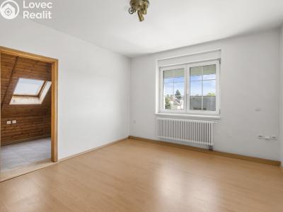 Prodej rodinného domu Pardubice, Bokova 275 č. 16