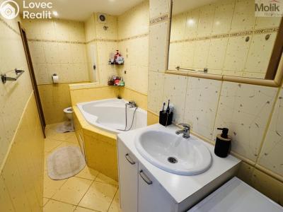 Prodej bytu 3+1 Most, Josefa Suka č. 9