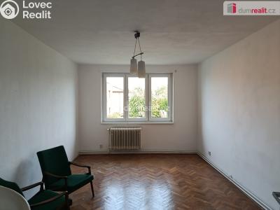 Rent apartment 4+1 Zbuzany, V Zahradě č. 3