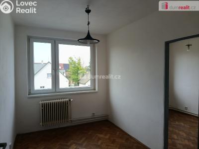 Rent apartment 4+1 Zbuzany, V Zahradě č. 8