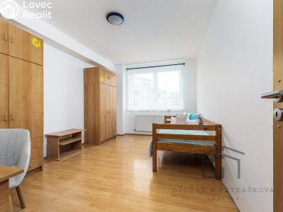 Аренда квартиры 3+KK Praha, náměstí Plukovníka Vlčka č. 15