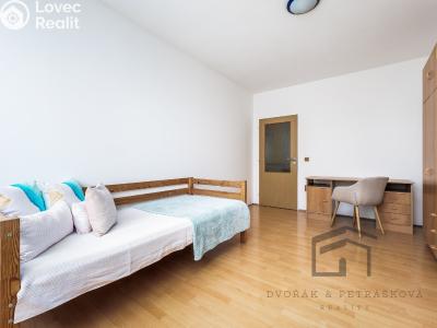 Аренда квартиры 3+KK Praha, náměstí Plukovníka Vlčka č. 17