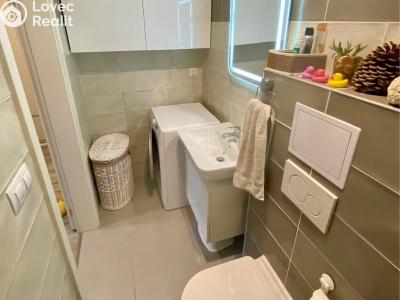 Аренда квартиры 2+KK Praha, Karlovarská č. 9