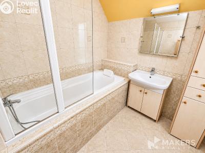 Продаж сімейного будинку Praha, Nad Helmrovkou č. 12