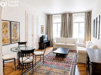 Rent apartment 2+1 Praha, Janáčkovo nábřeží č. 2