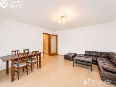 Аренда квартиры 3+1 Praha, Lovčenská č. 4