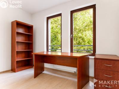 Аренда квартиры 3+1 Praha, Lovčenská č. 14