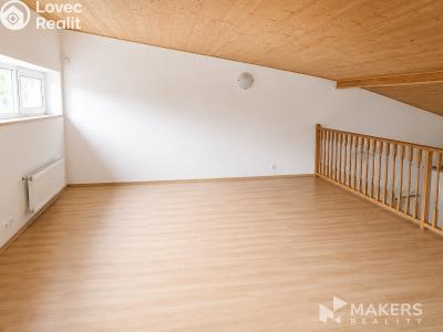 Rent atypical apartment Tuchoměřice, V Kněžívce č. 5
