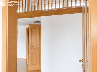 Rent atypical apartment Tuchoměřice, V Kněžívce č. 9