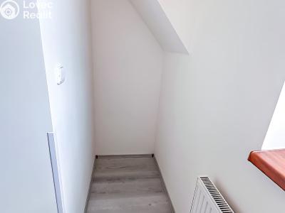 Аренда квартиры 2+KK Praha, Konojedská č. 13
