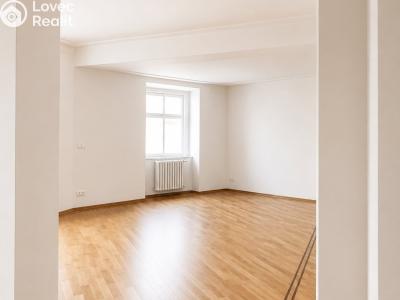 Аренда квартиры 4+KK Praha, Vlašská č. 6