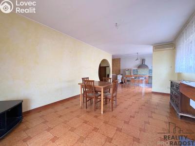 Продаж квартири 4+1 Via Filippo Turati,Silvi, č. 4