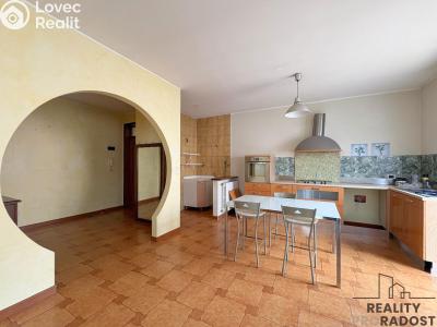 Продаж квартири 4+1 Via Filippo Turati,Silvi, č. 5