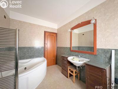 Продаж квартири 4+1 Via Filippo Turati,Silvi, č. 15