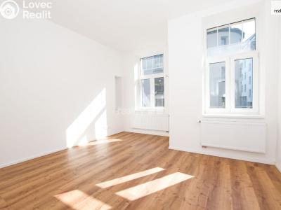 Аренда квартиры 2+KK Liberec, Chrastavská č. 9